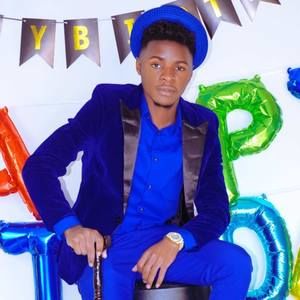 Meet your Posher, Agastin